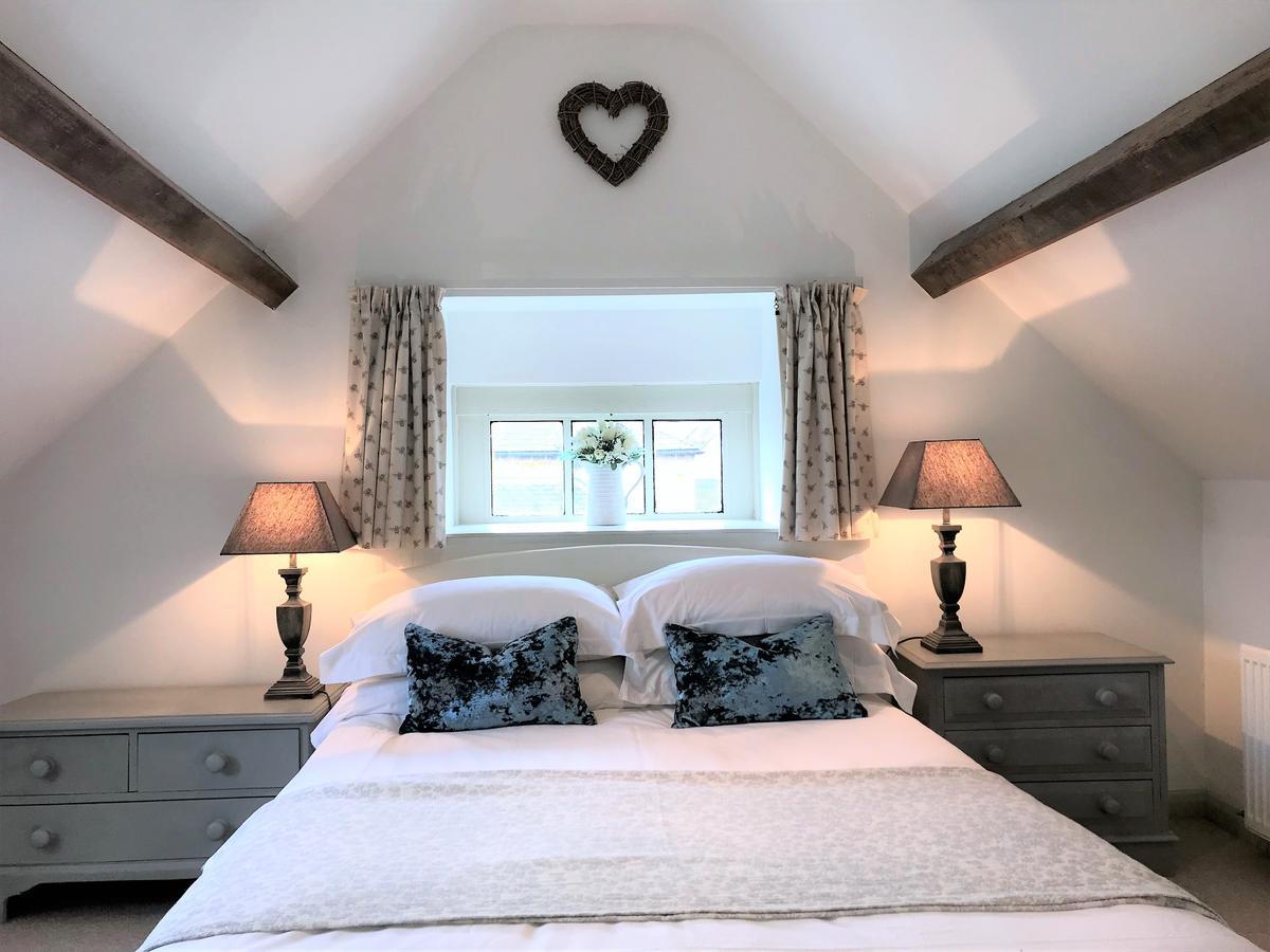 Cornerstone Cottage تْشيبينْغْ كامبدين المظهر الخارجي الصورة