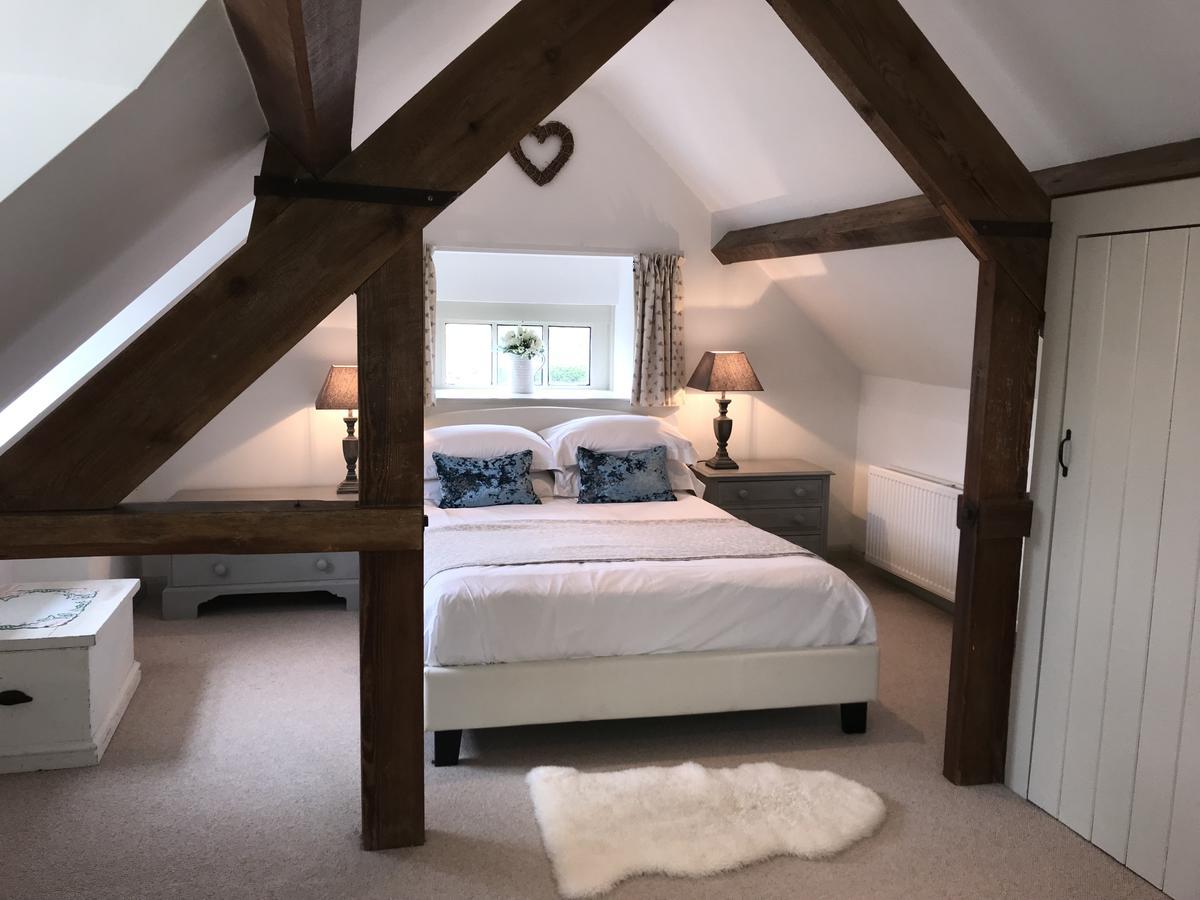 Cornerstone Cottage تْشيبينْغْ كامبدين المظهر الخارجي الصورة